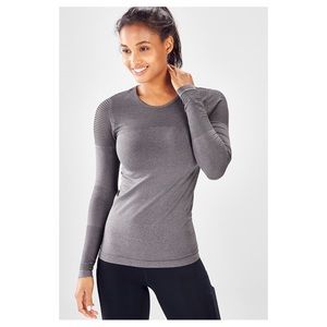 🤍 Fabletics Longsleeve Seamless - Size Small